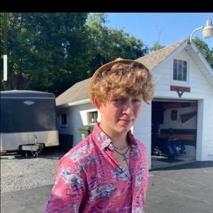 Meet your Posher, Eli